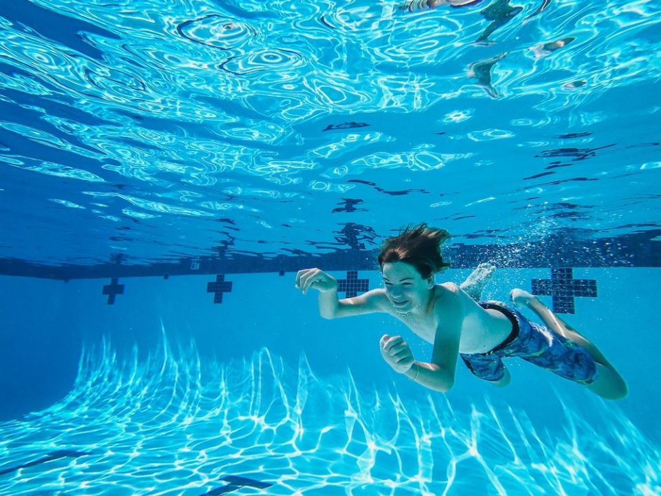 How to add variety to your swimming training