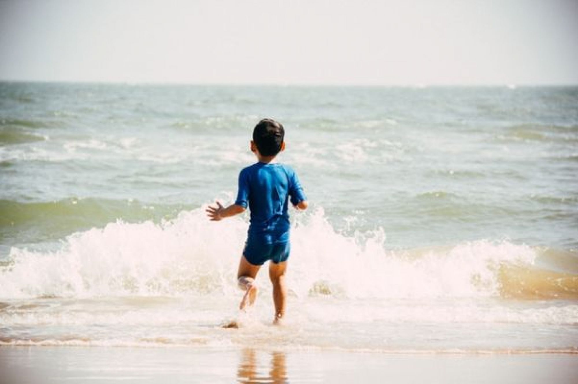 5 Reasons why kids should keep swimming during wintertime